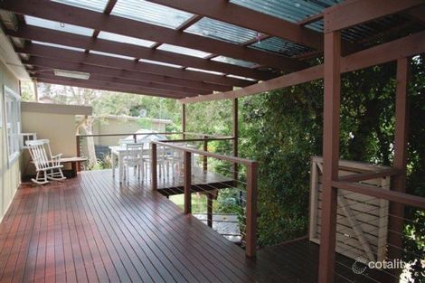 Property photo of 28 Merridong Road Elanora Heights NSW 2101