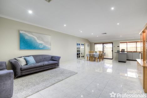 Property photo of 7 Limerick Loop Wattle Grove WA 6107