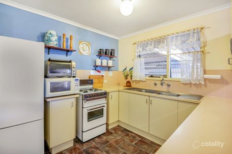 Property photo of 33 Cumberland Crescent Huntfield Heights SA 5163