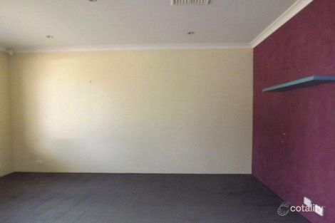 Property photo of 166 Dalyellup Boulevard Dalyellup WA 6230