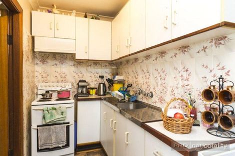 Property photo of 20 Swan Street Marks Point NSW 2280