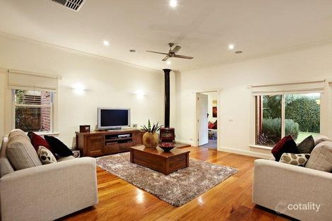 Property photo of 59 Robert Street Bentleigh VIC 3204