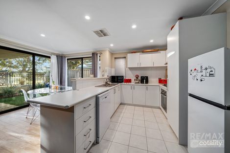 Property photo of 10/15 Crosthwait Circle Tapping WA 6065