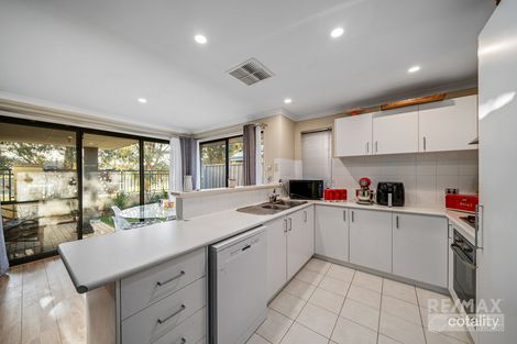 Property photo of 10/15 Crosthwait Circle Tapping WA 6065
