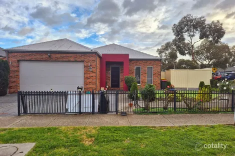 Property photo of 2 Larson Avenue Tarneit VIC 3029