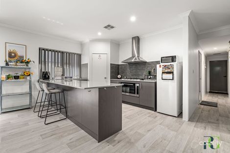 Property photo of 12 Sase Frontage South Yunderup WA 6208