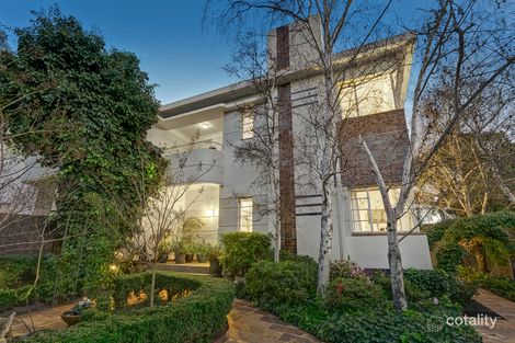 Property photo of 28 Lisson Grove Hawthorn VIC 3122