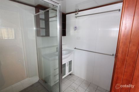 24 Beach Rd, Ayr, QLD 4807