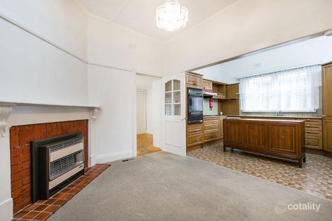 Property photo of 3 McKinnon Road McKinnon VIC 3204