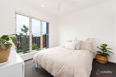 Property photo of 6 Petrie Street Baringa QLD 4551