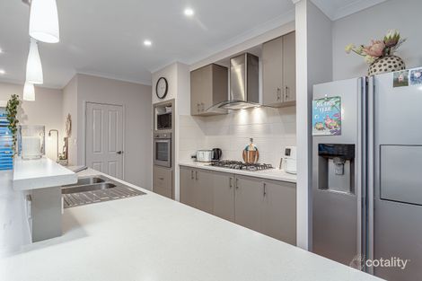 Property photo of 14 Featherstone Gardens Butler WA 6036