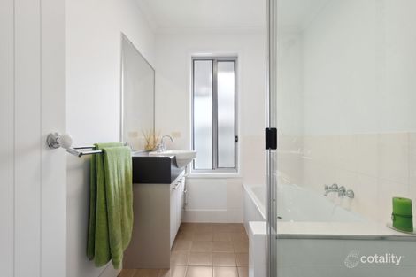 Property photo of 18 Birchgrove Street Sippy Downs QLD 4556