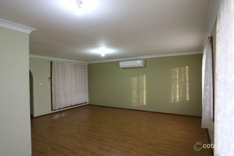 Property photo of 5 Tanami Place Bow Bowing NSW 2566