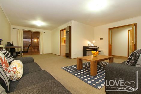 Property photo of 5 Veronica Crescent Mill Park VIC 3082