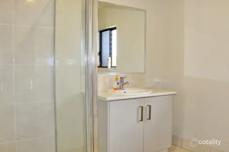 Property photo of 25-27 Lark Close Clifton Beach QLD 4879
