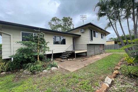 9 Shannon Cres, Dysart, QLD 4745