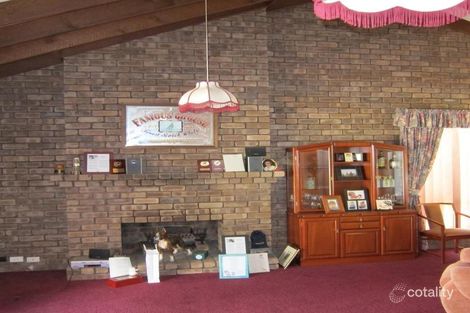 Property photo of 28 Bernborough Way Darling Downs WA 6122