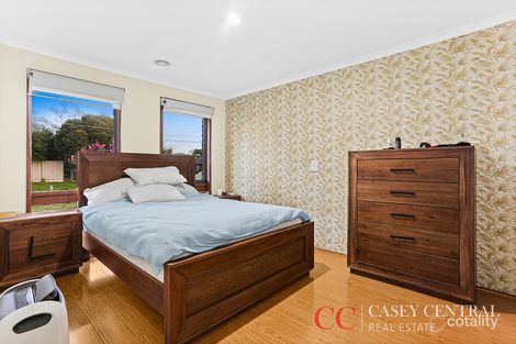 Property photo of 2 Bunurong Place Cranbourne VIC 3977