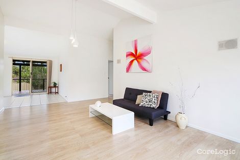 Property photo of 25 James Sea Drive Green Point NSW 2251