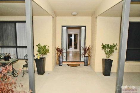 Property photo of 7 Evan Place Jerrabomberra NSW 2619