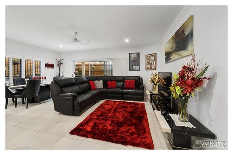 Property photo of 2/188 Upper Dawson Road The Range QLD 4700