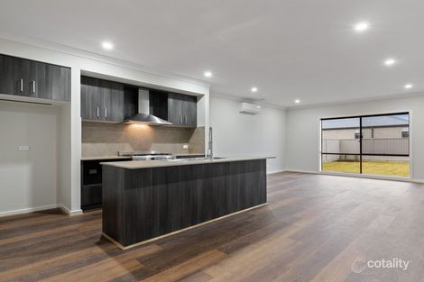 Property photo of 54 Willoby Drive Alfredton VIC 3350