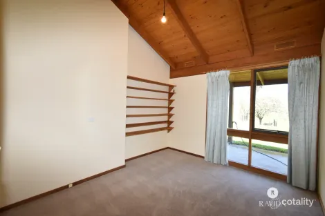 Property photo of 139 Bartsh Road Beechworth VIC 3747