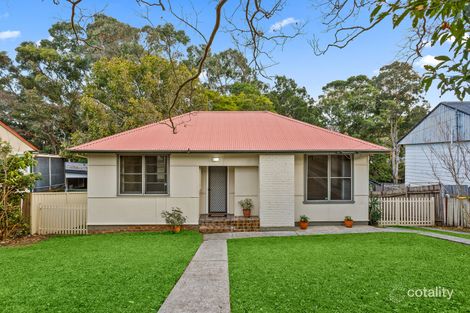 Property photo of 43 Maynes Parade Unanderra NSW 2526