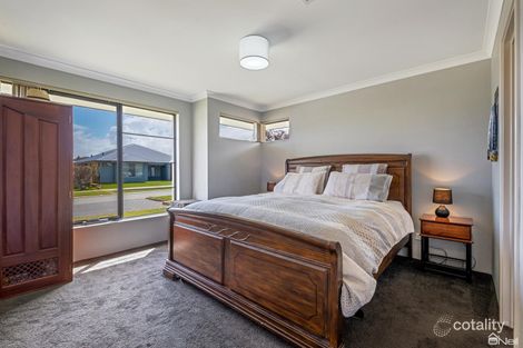 Property photo of 16 Sylvan Way Seville Grove WA 6112