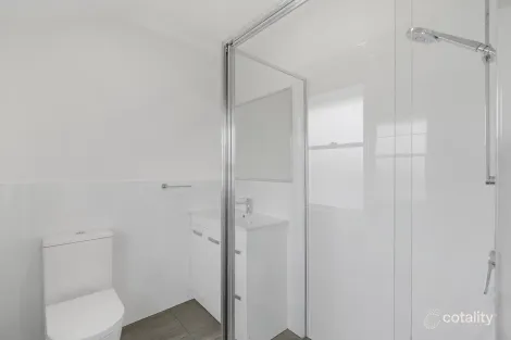 Property photo of 1-4/10 Park Parade Shorncliffe QLD 4017