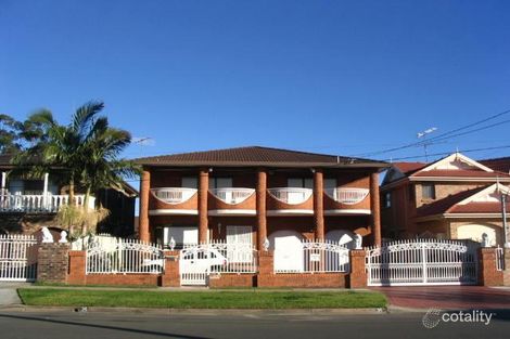 35 Peel St, Canley Heights, NSW 2166