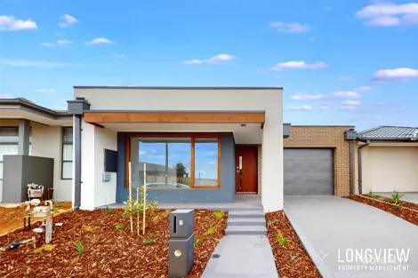 7 Octavia Pl, Strathtulloh, VIC 3338