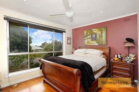 Property photo of 34 Tern Court Melton VIC 3337