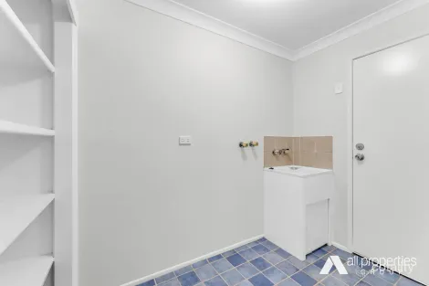 Property photo of 2 Kilby Street Crestmead QLD 4132
