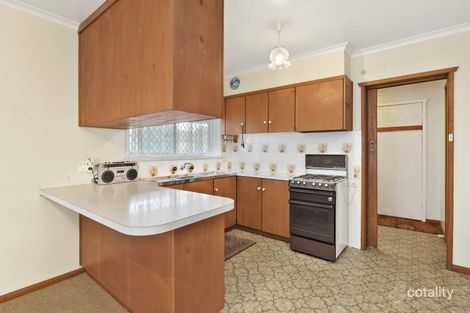 Property photo of 66 Marie Crescent Wendouree VIC 3355