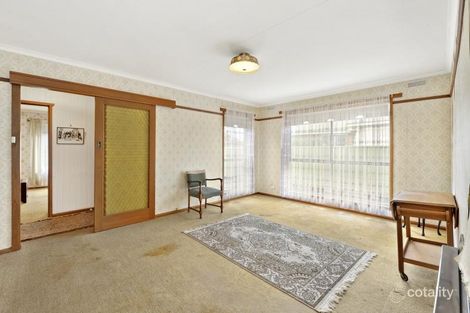 Property photo of 66 Marie Crescent Wendouree VIC 3355