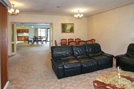 Property photo of 18 Bowen Street Hughesdale VIC 3166