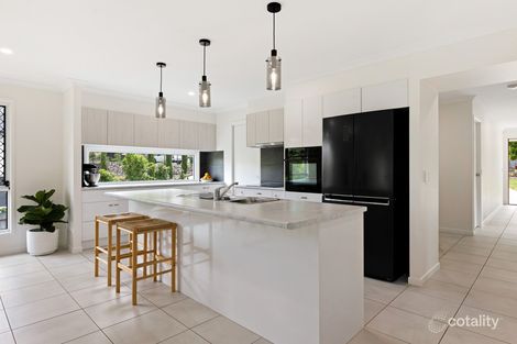 Property photo of 31 Bowerbird Avenue Burnside QLD 4560