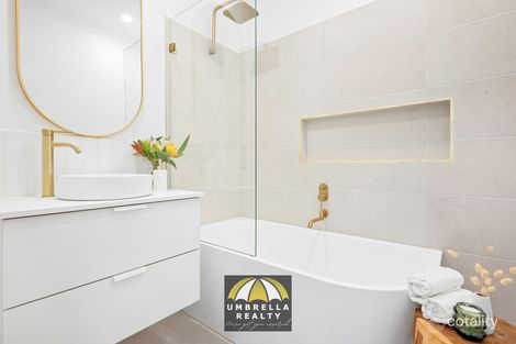 Property photo of 53 Hands Avenue Carey Park WA 6230