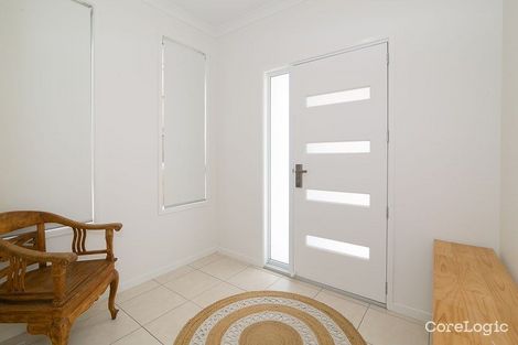 Property photo of 9 Silvertop Crescent Spring Mountain QLD 4124