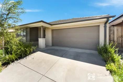 Property photo of 30 Kernot Parade Clyde VIC 3978