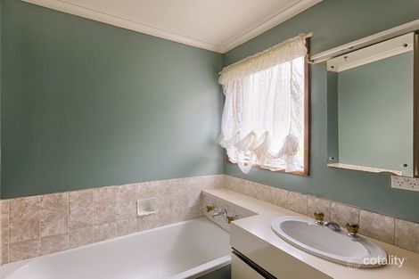 Property photo of 17 Simpson Place Rosetta TAS 7010