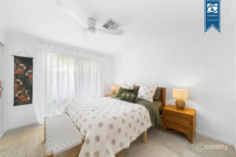 Property photo of 196 St George Crescent Sandy Point NSW 2172