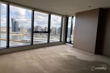 2102/100 Harbour Esp, Docklands, VIC 3008