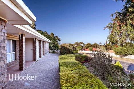 Property photo of 98 Homestead Drive Aberfoyle Park SA 5159