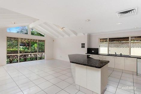 Property photo of 3 Charolais Crescent Benowa QLD 4217