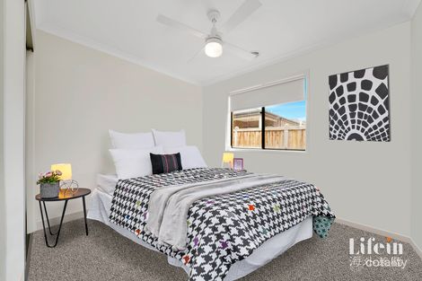 Property photo of 18 Dingo Street Point Cook VIC 3030
