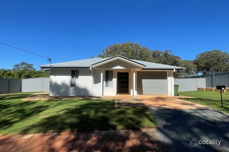 12 Aralia St, Russell Island, QLD 4184