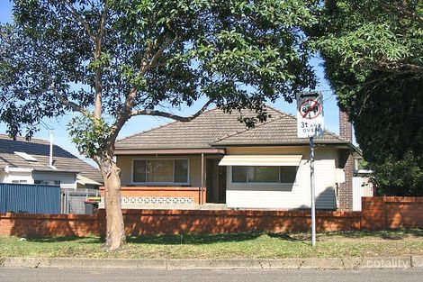 19 Rawson Rd, Greenacre, NSW 2190