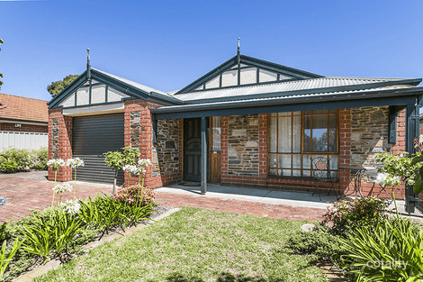 Property photo of 12 Moorfield Mews Aberfoyle Park SA 5159